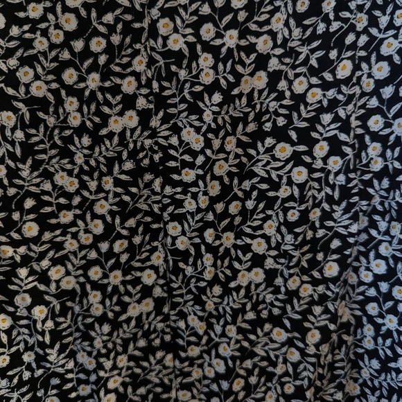 Flower dress - Picture 3 of 3